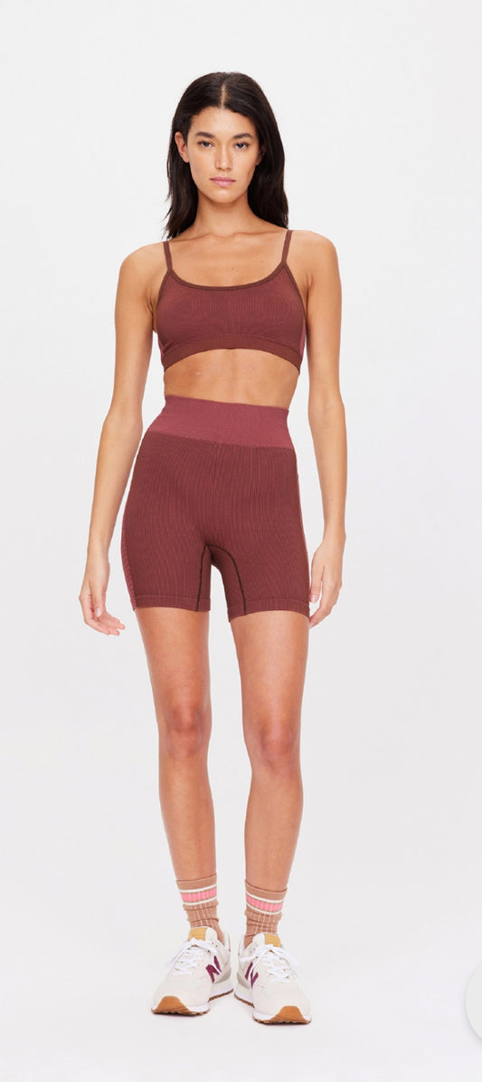 THE UPSIDE RIBBED SEAMLESS 5IN SPIN SHORT