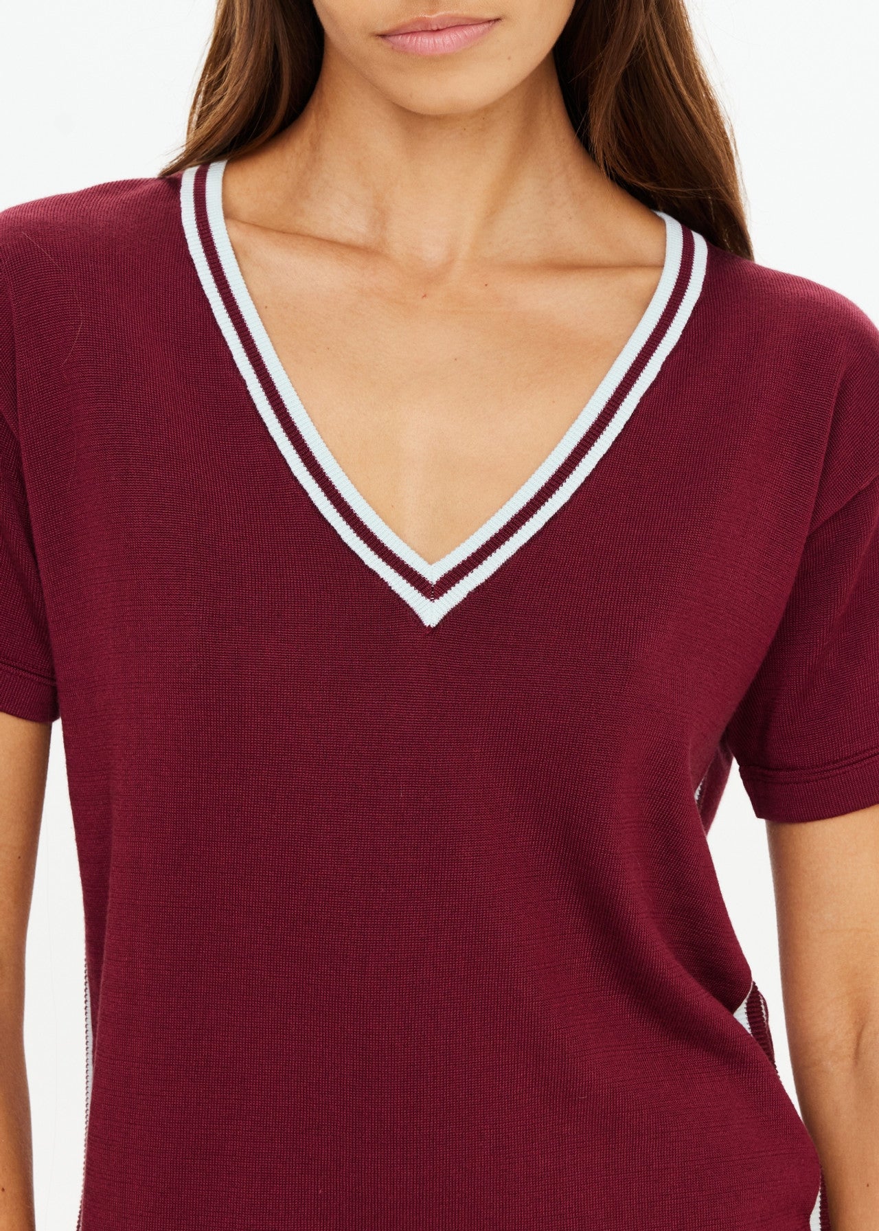 THE UPSIDE SIENNA V NECK TEE IN MERLOT