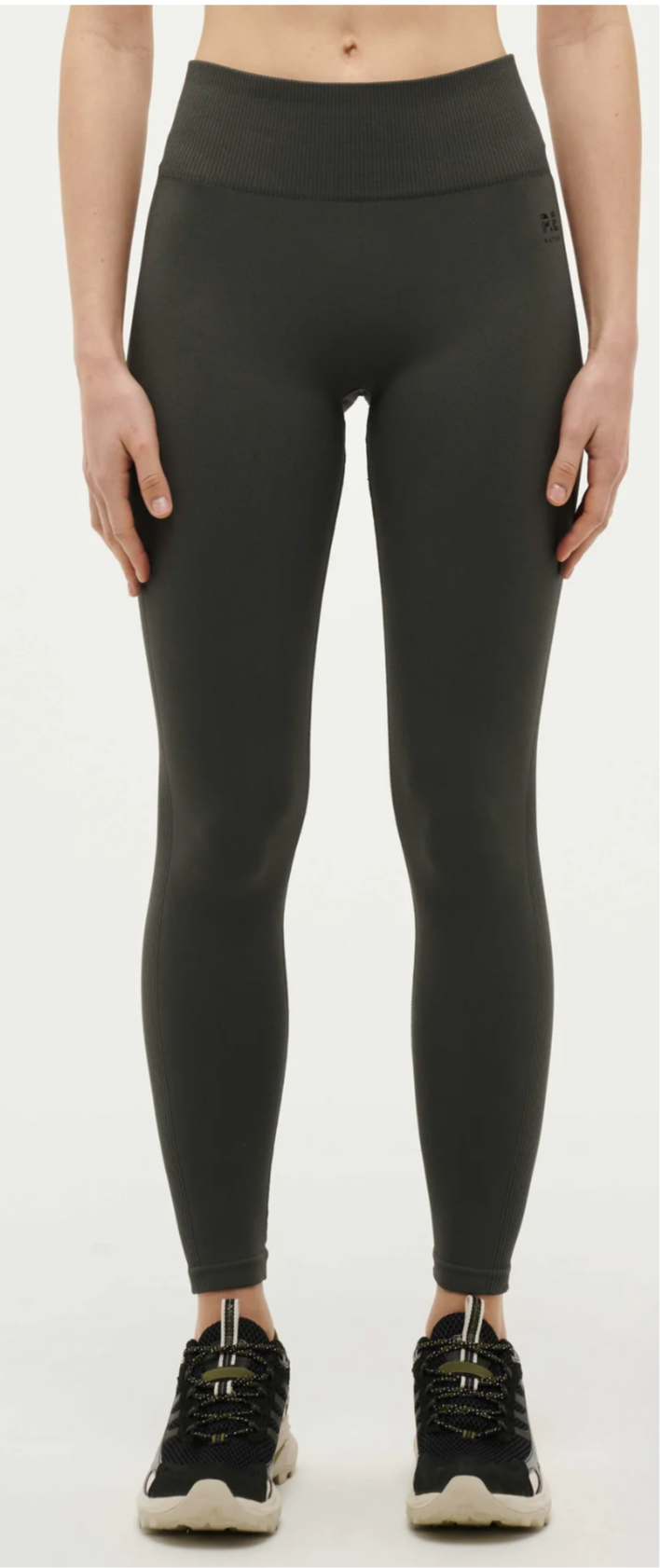 P.E. NATION RESTORE SEAMLESS LEGGING IN GUNMETAL