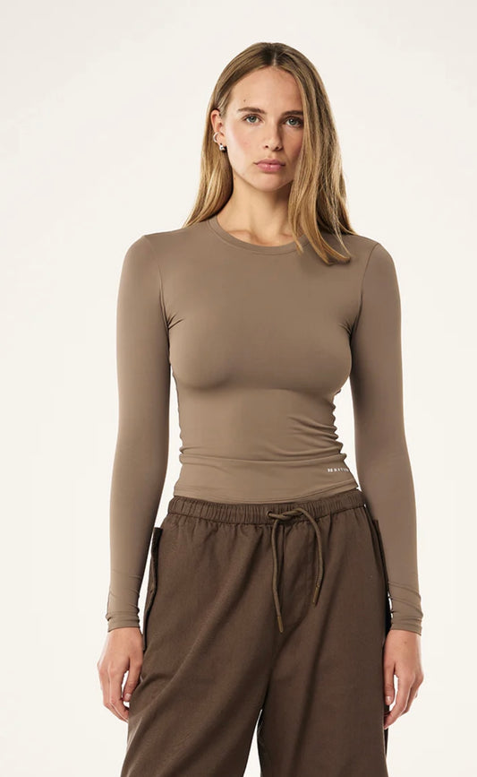 P.E. NATION FOUNDATION LONG SLEEVE TOP IN WALNUT