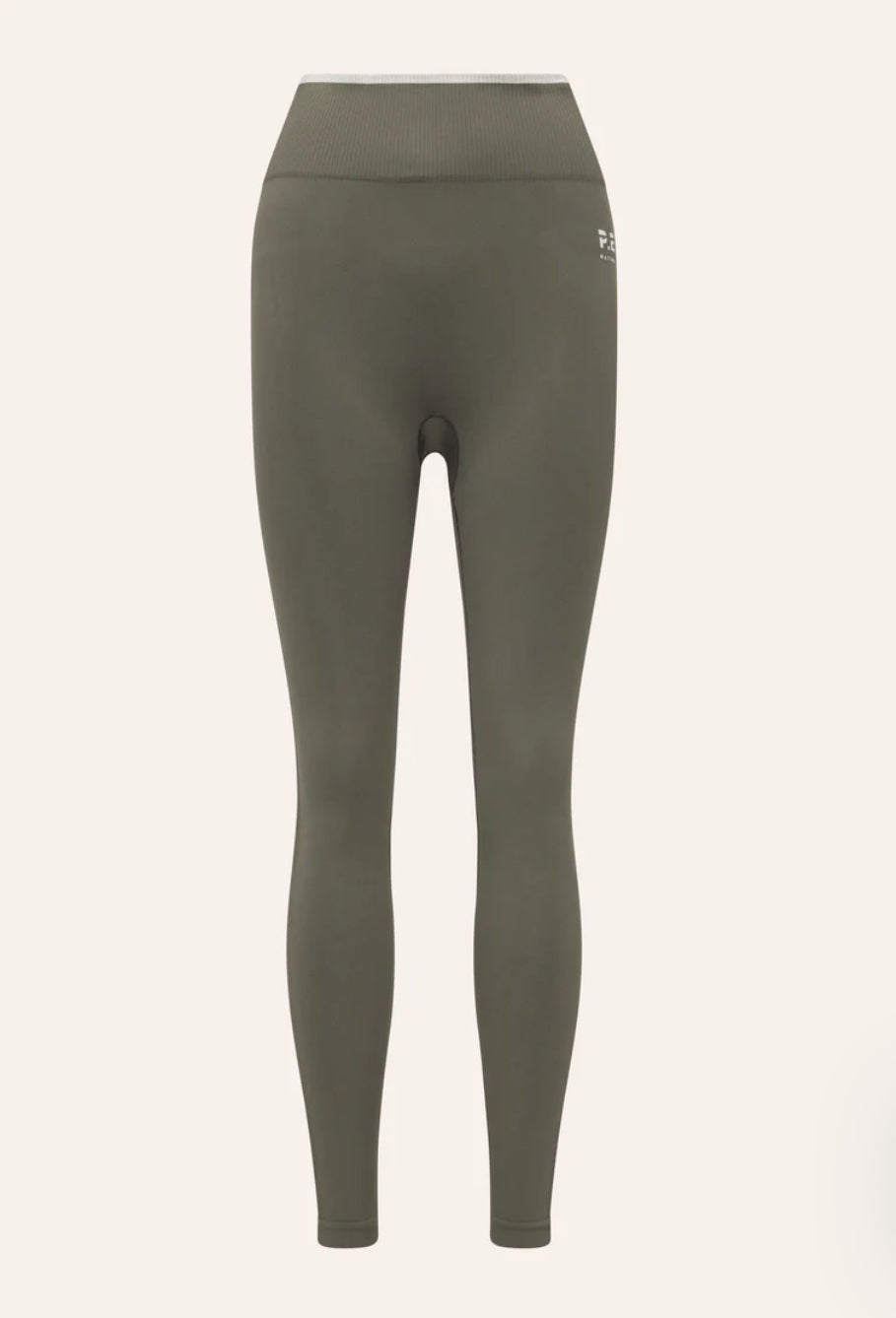 P.E. NATION RESTORE SEAMLESS LEGGING IN KHAKI