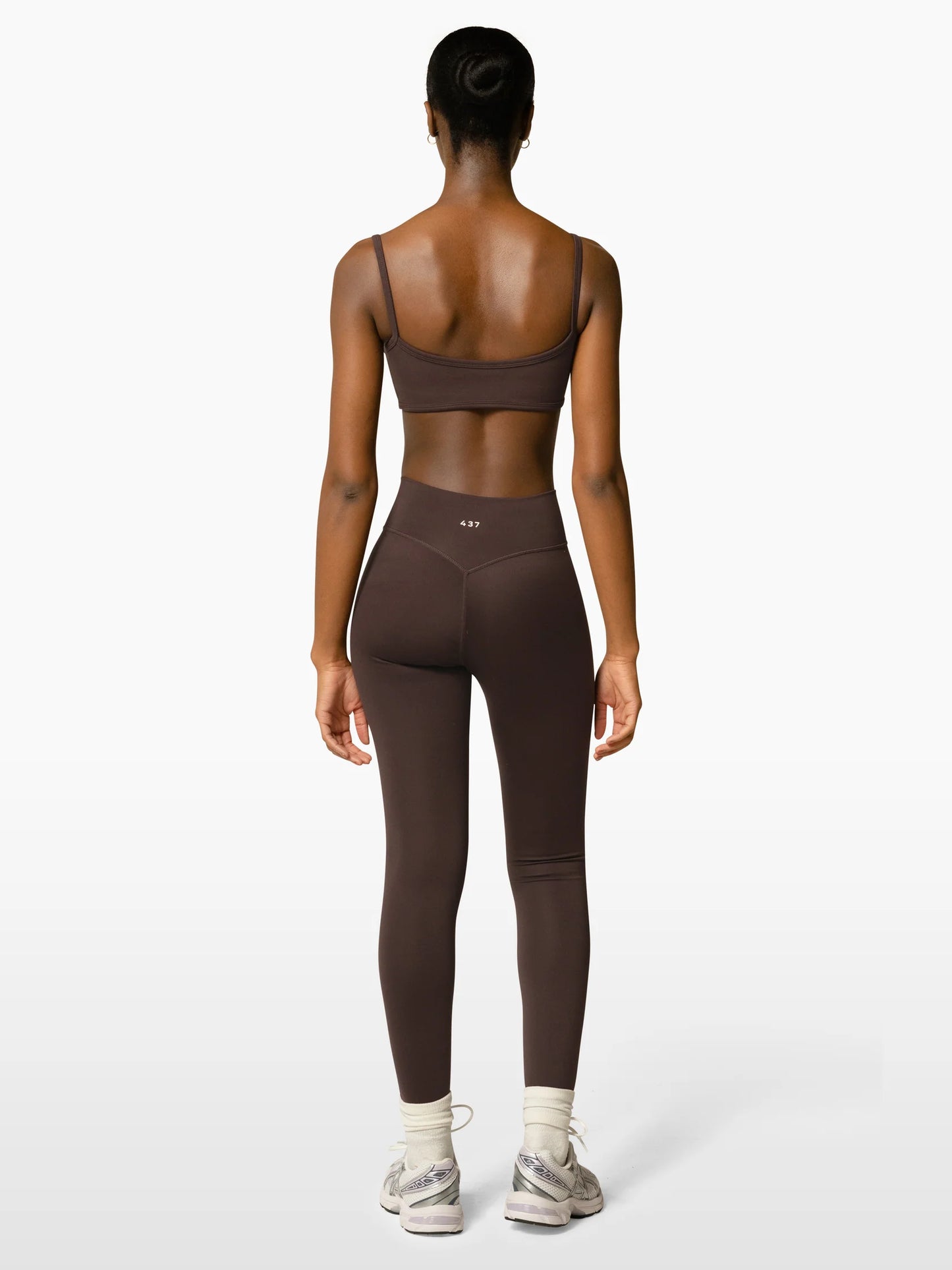 437 THE V LEGGING IN ESPRESSO